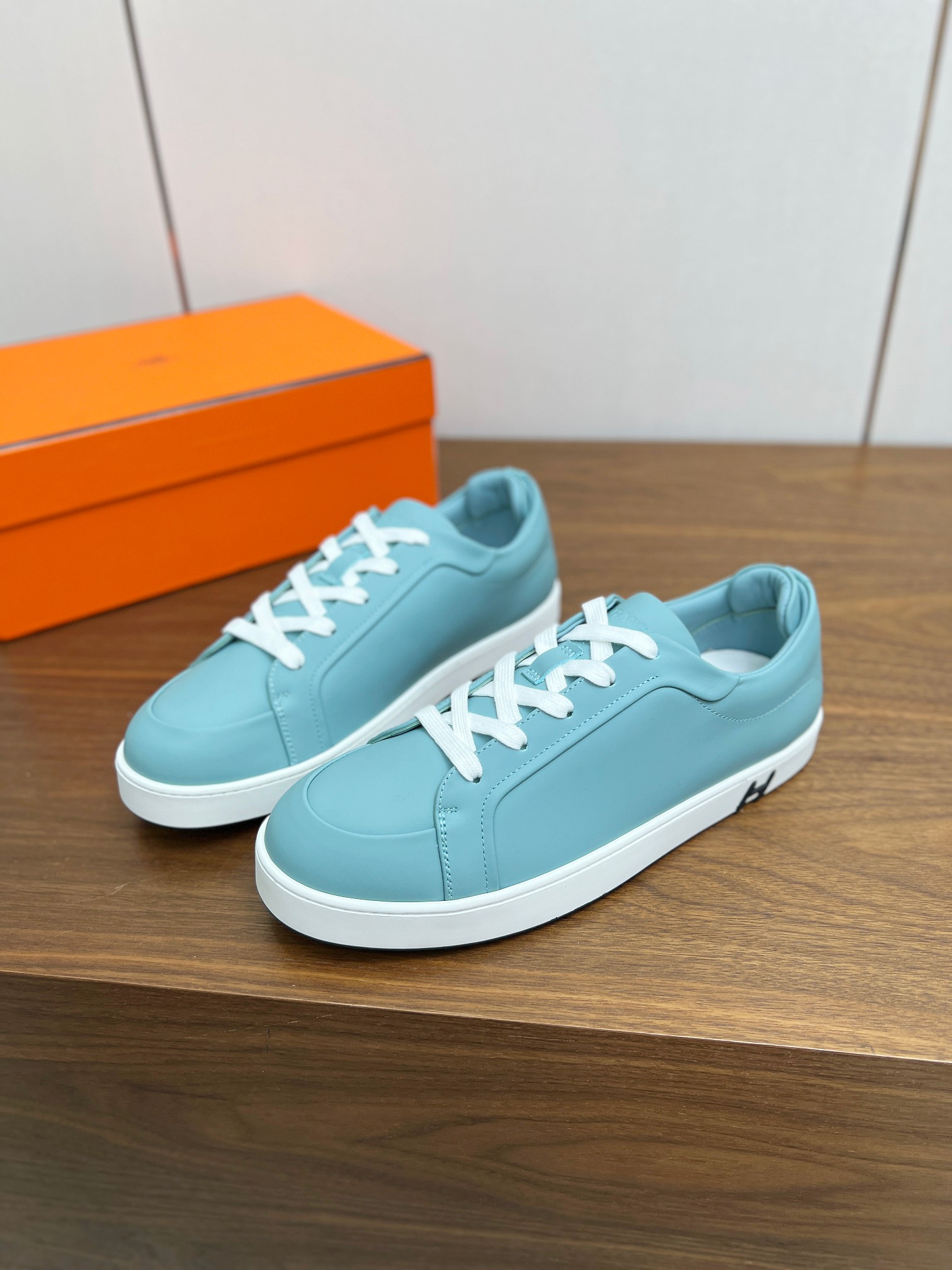 Hermès KID Sneaker