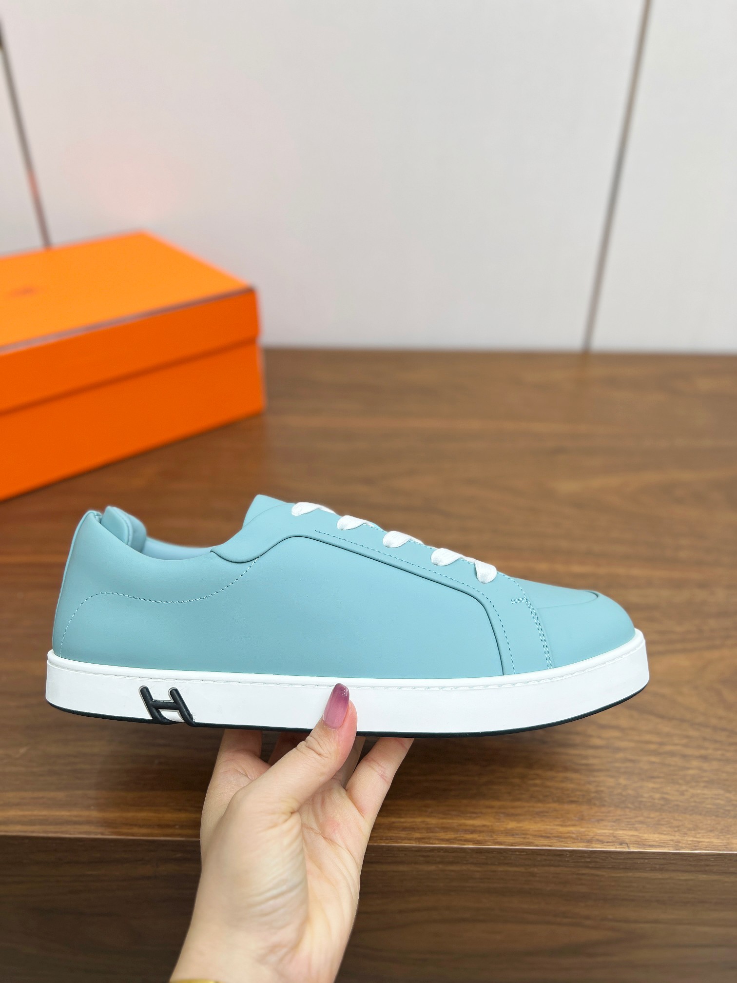 Hermès KID Sneaker