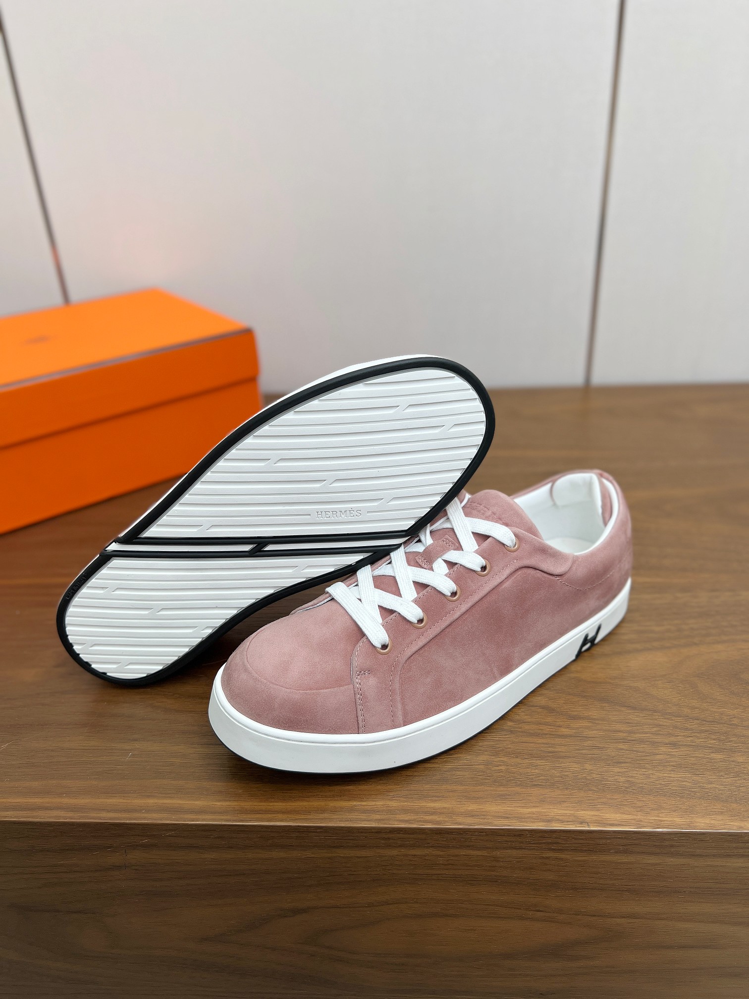 Hermès KID Sneaker