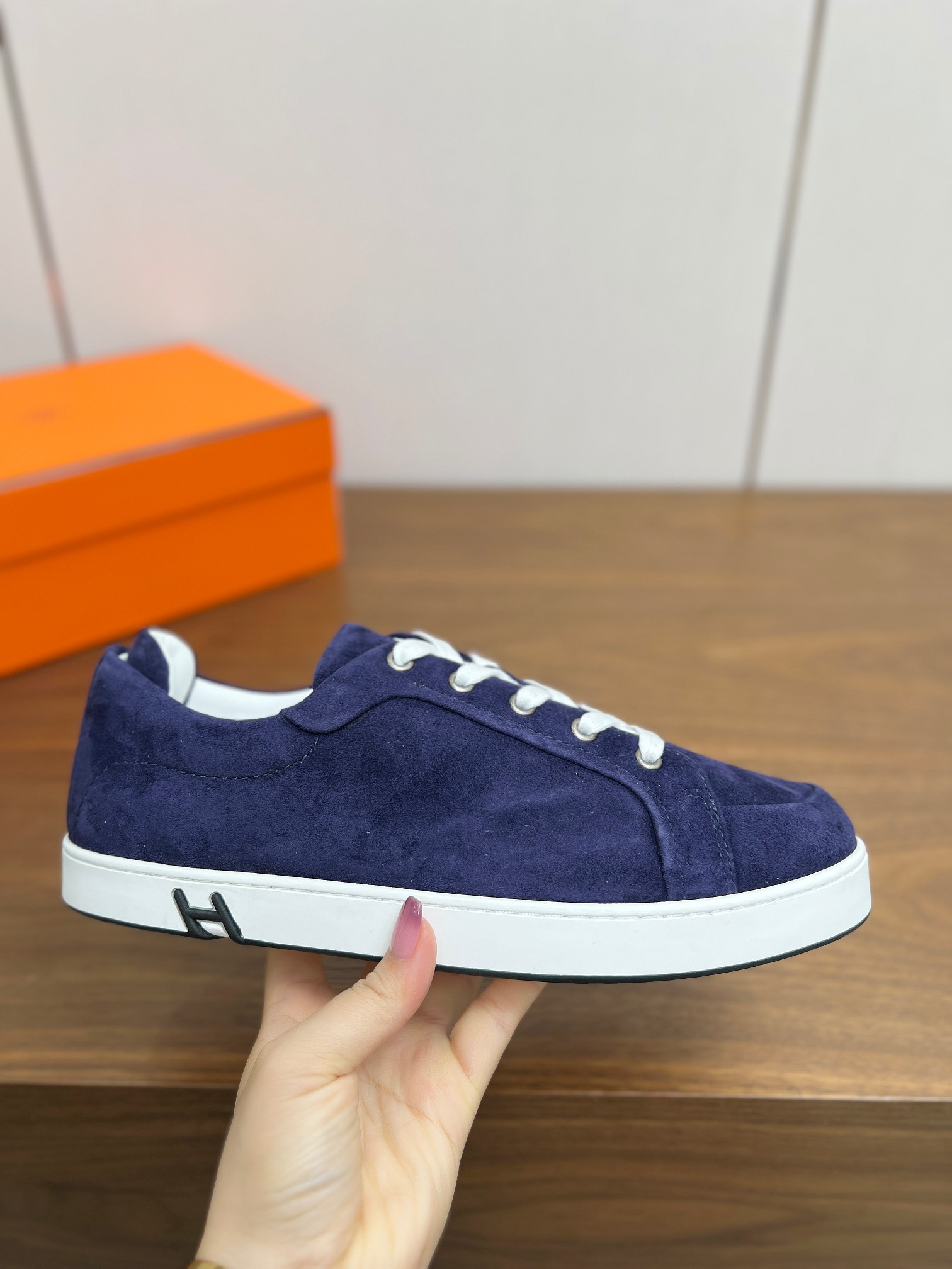 Hermès KID Sneaker