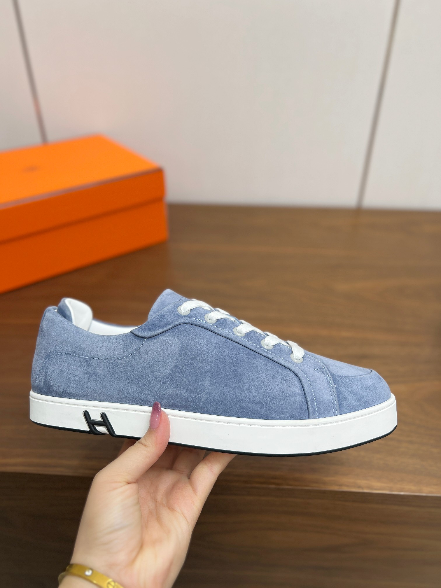 Hermès KID Sneaker