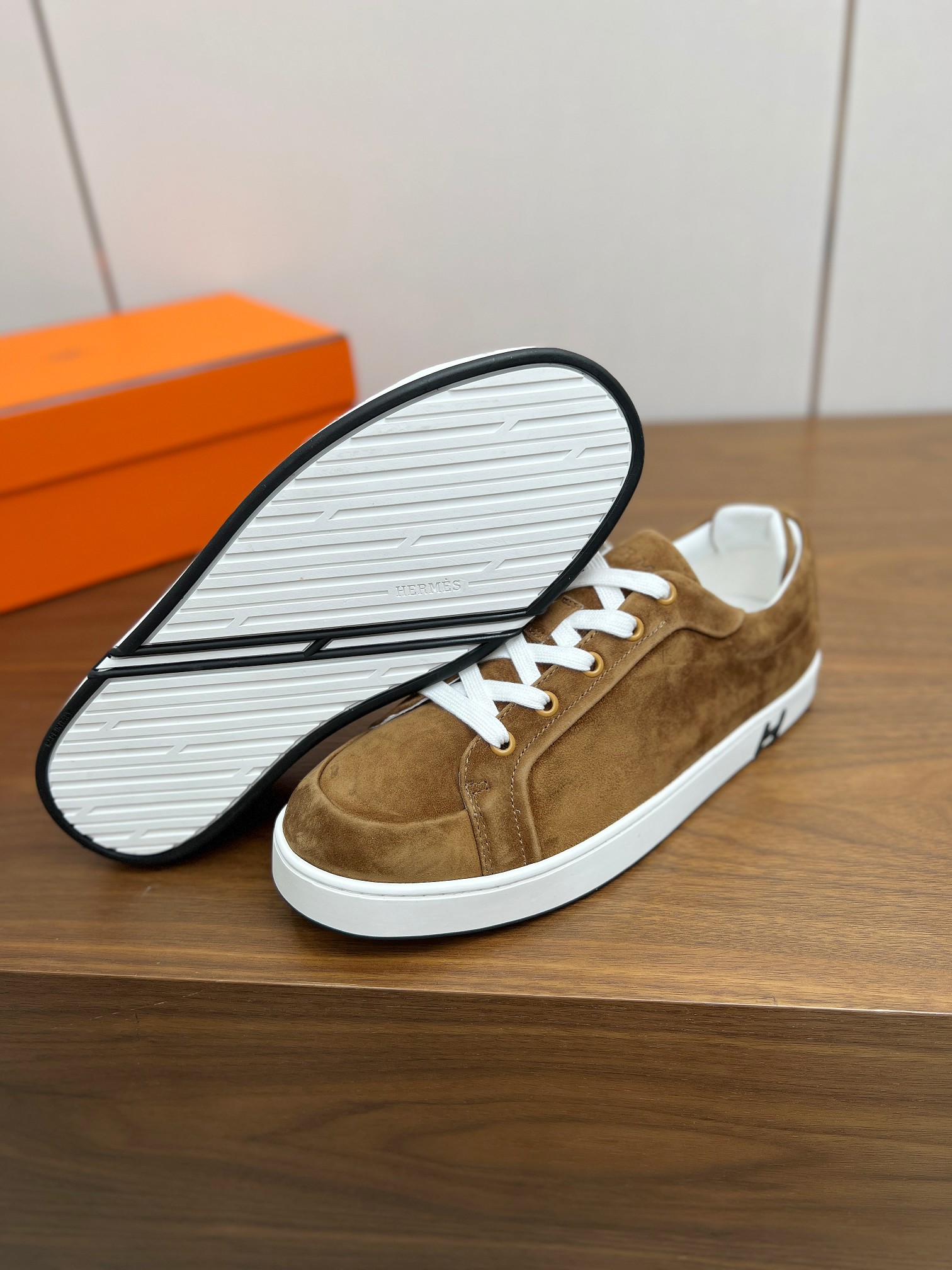 Hermès KID Sneaker