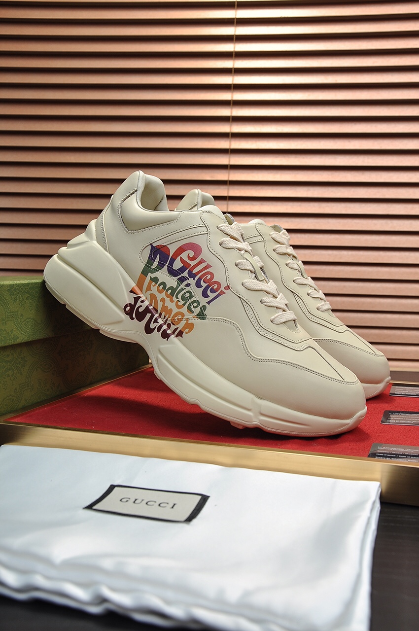 Gucci Couple Collection