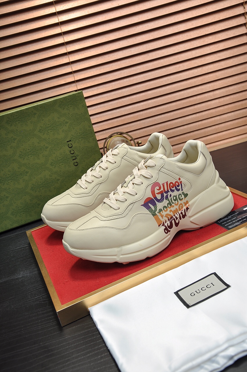 Gucci Couple Collection