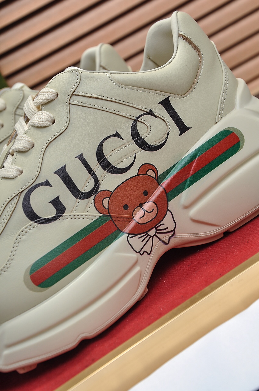 Gucci Couple Collection