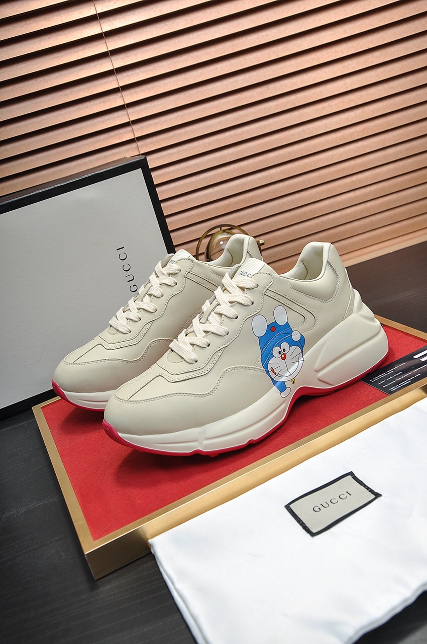 Gucci couple series Doraemon print