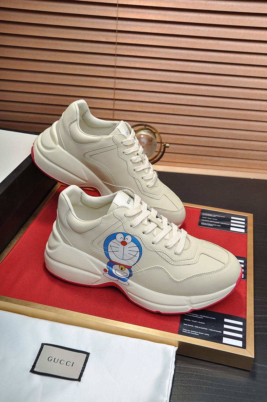 Gucci couple series Doraemon print
