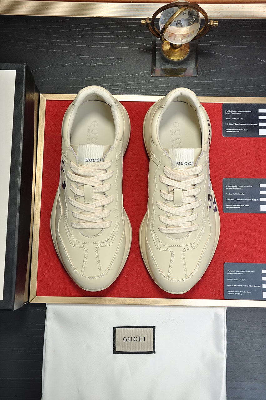 Gucci Couple Collection