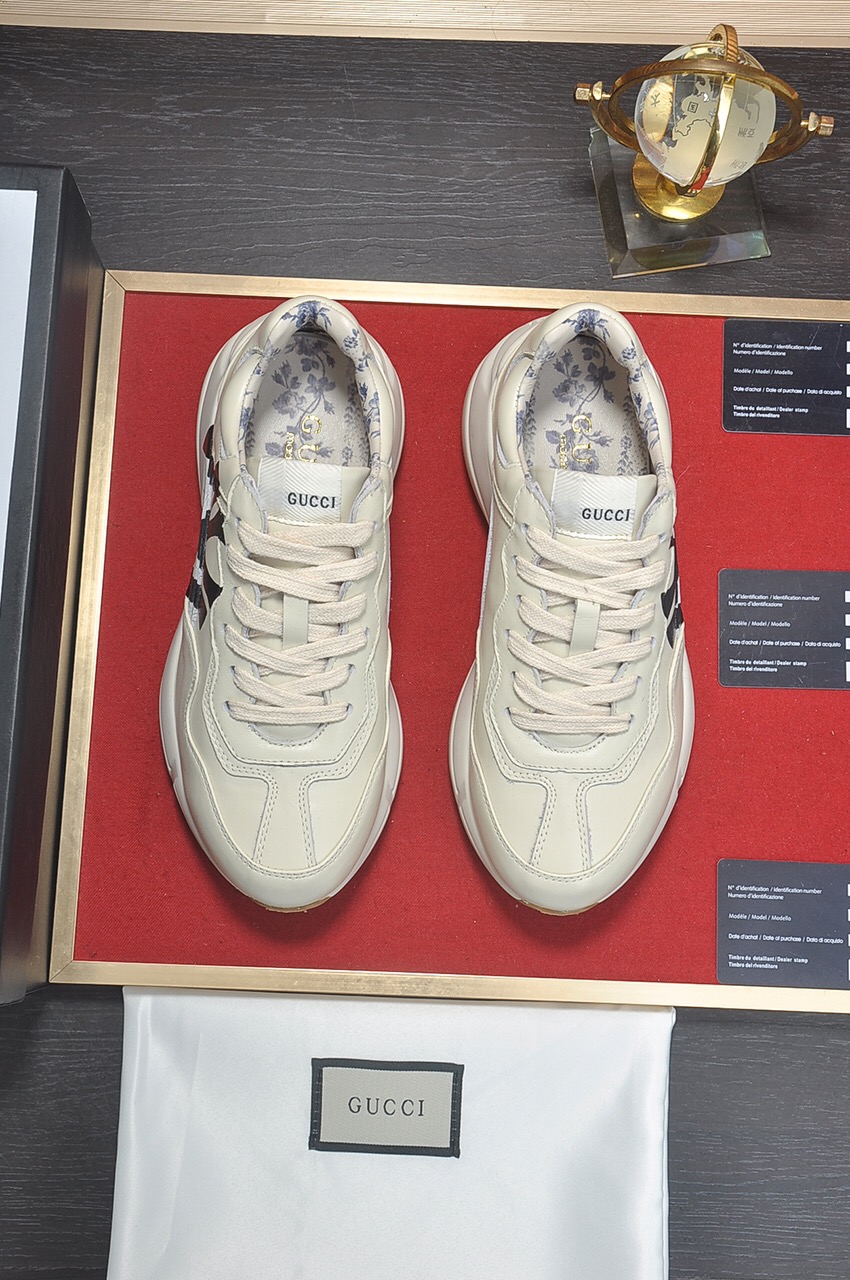 Gucci Couple Collection