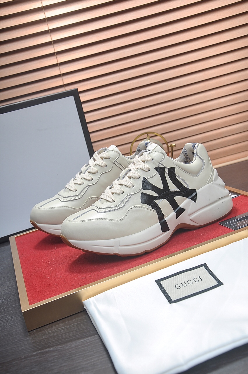 Gucci Couple Collection