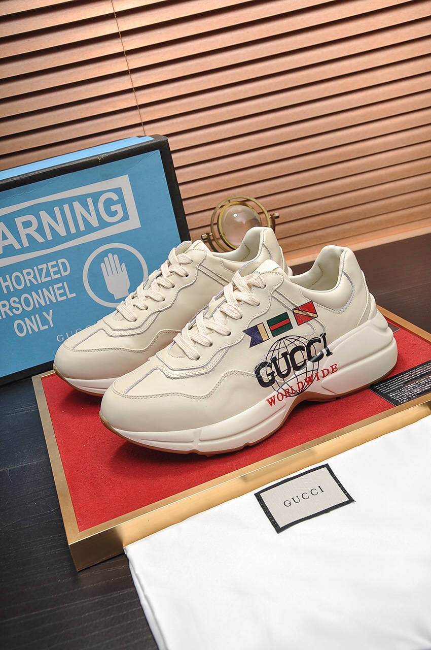 Gucci Couple Collection