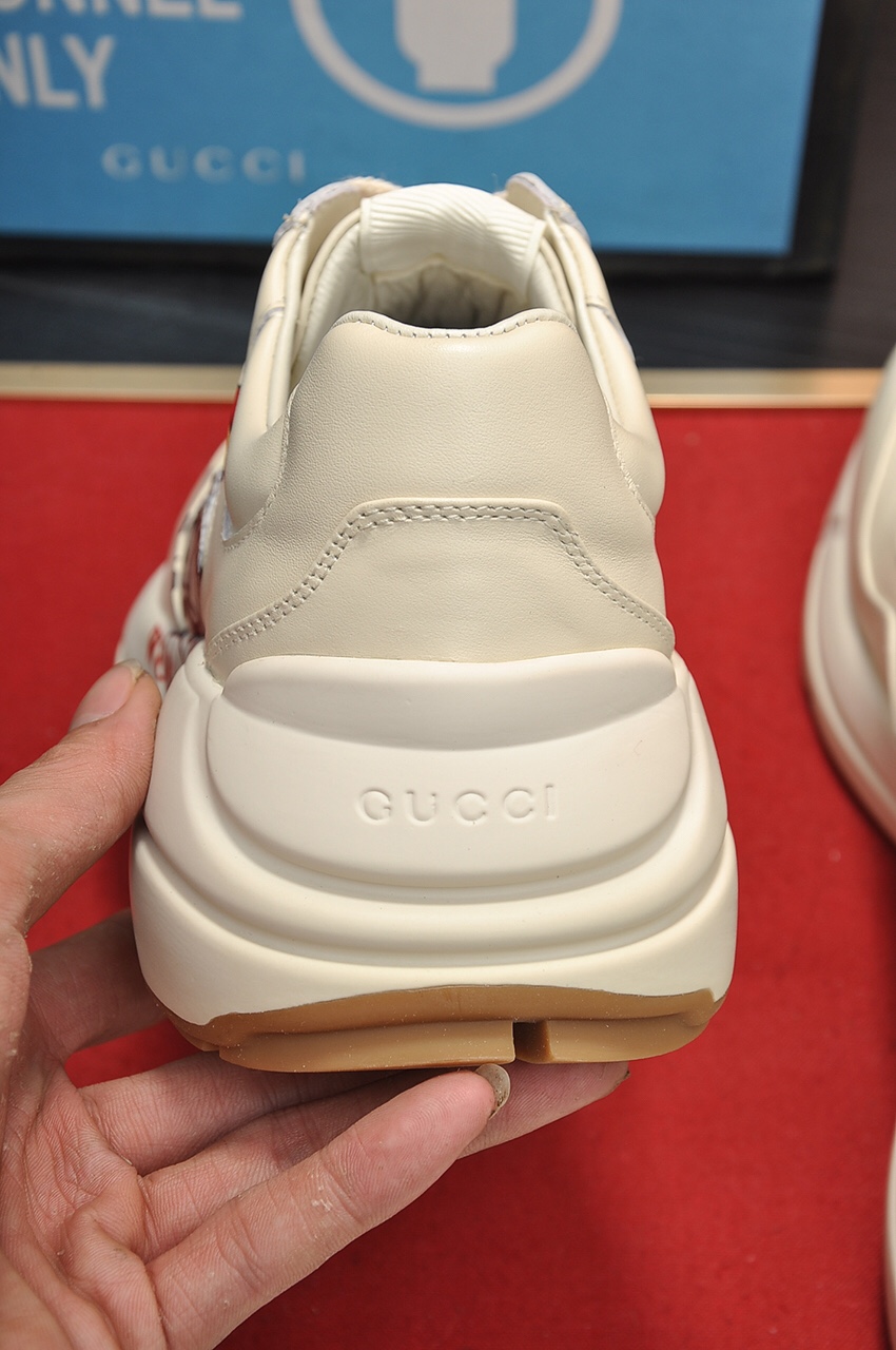 Gucci Couple Collection