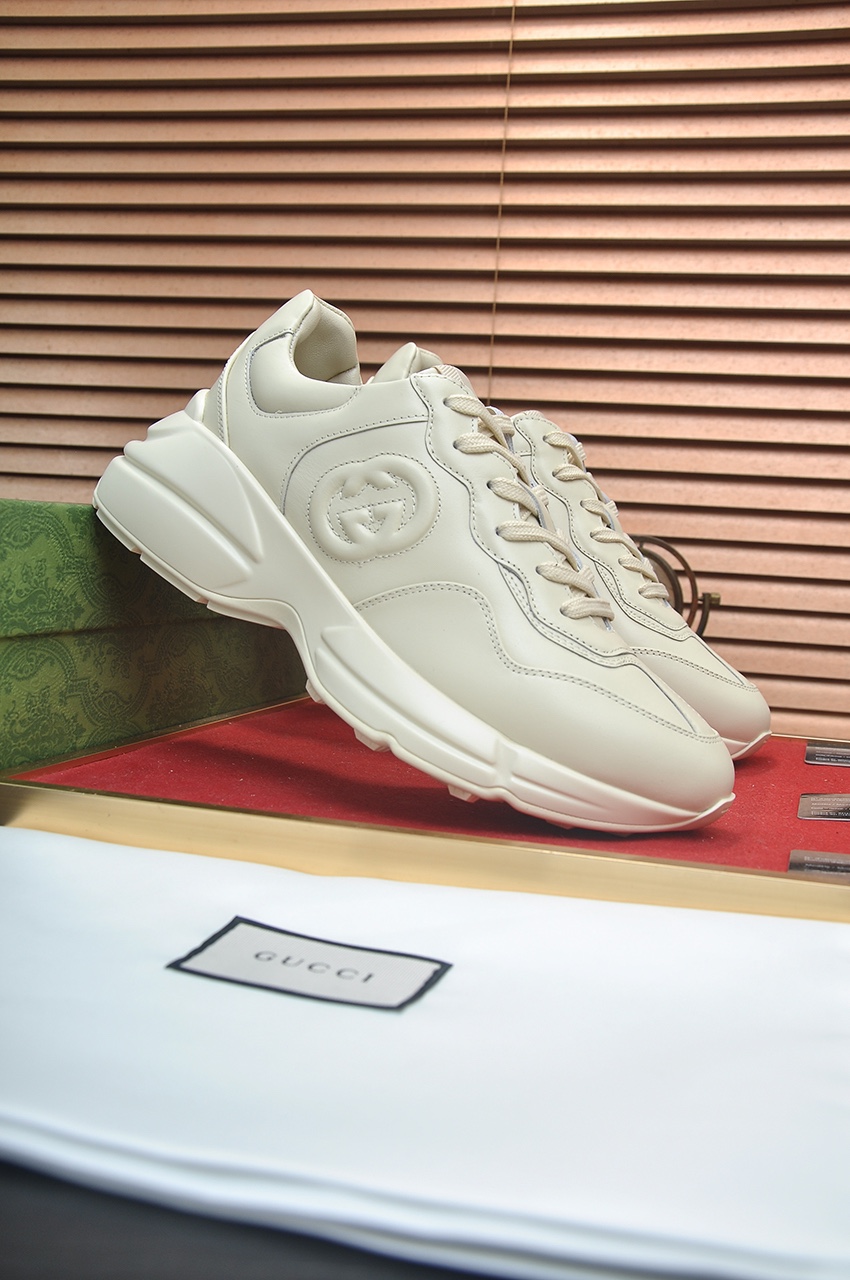 Gucci Couple Collection