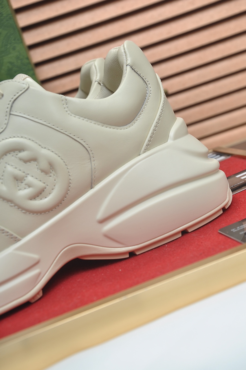 Gucci Couple Collection