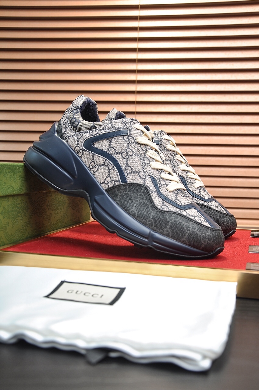 Gucci Couple Collection