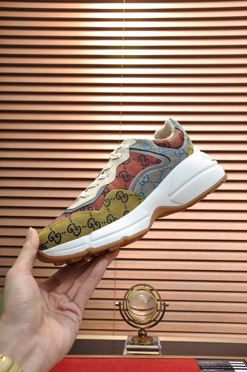 Gucci Couple Collection