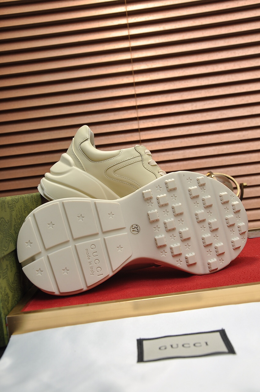 Gucci Rhyton Strawberry