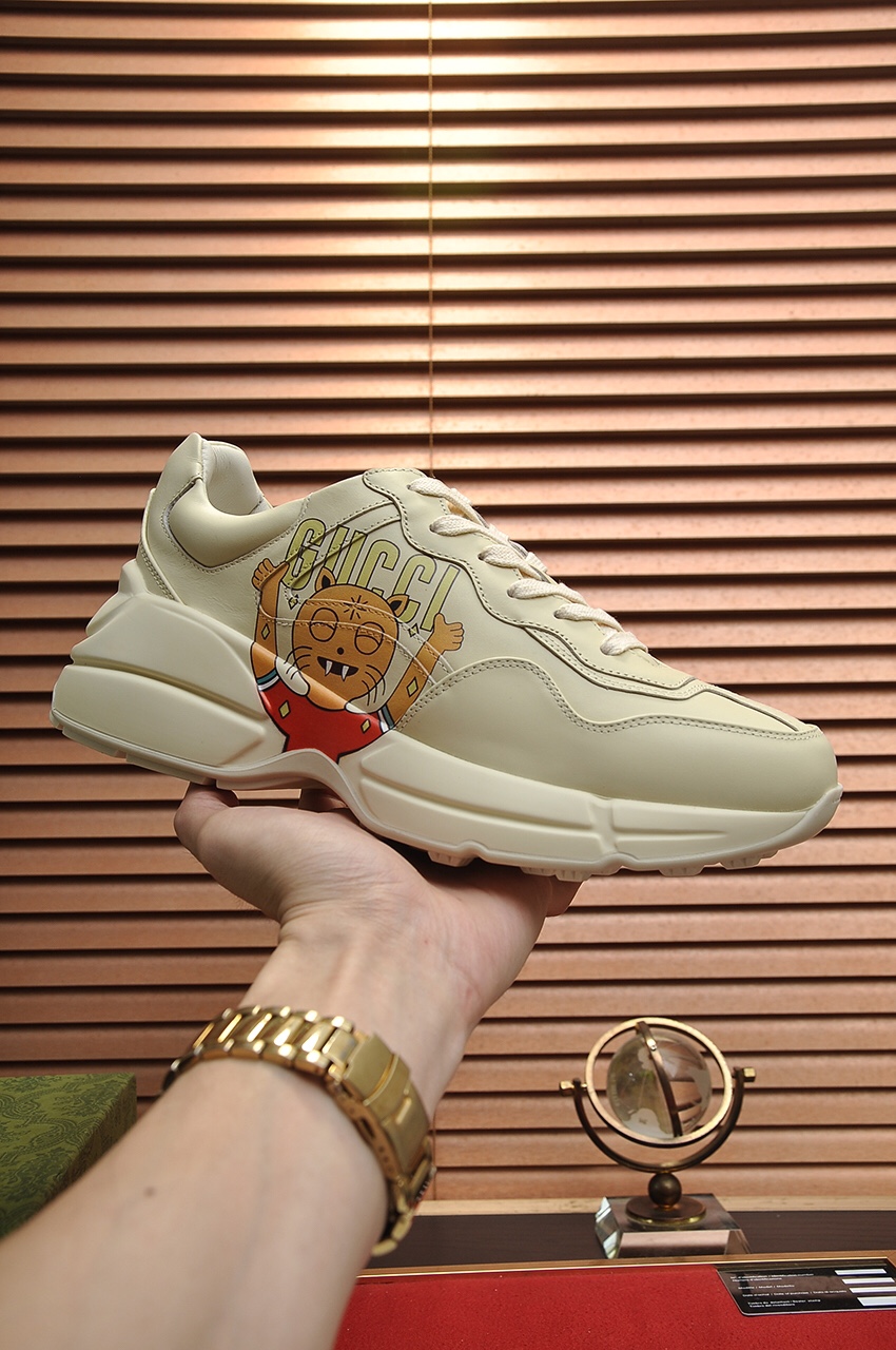 Gucci Rhyton Tiger print