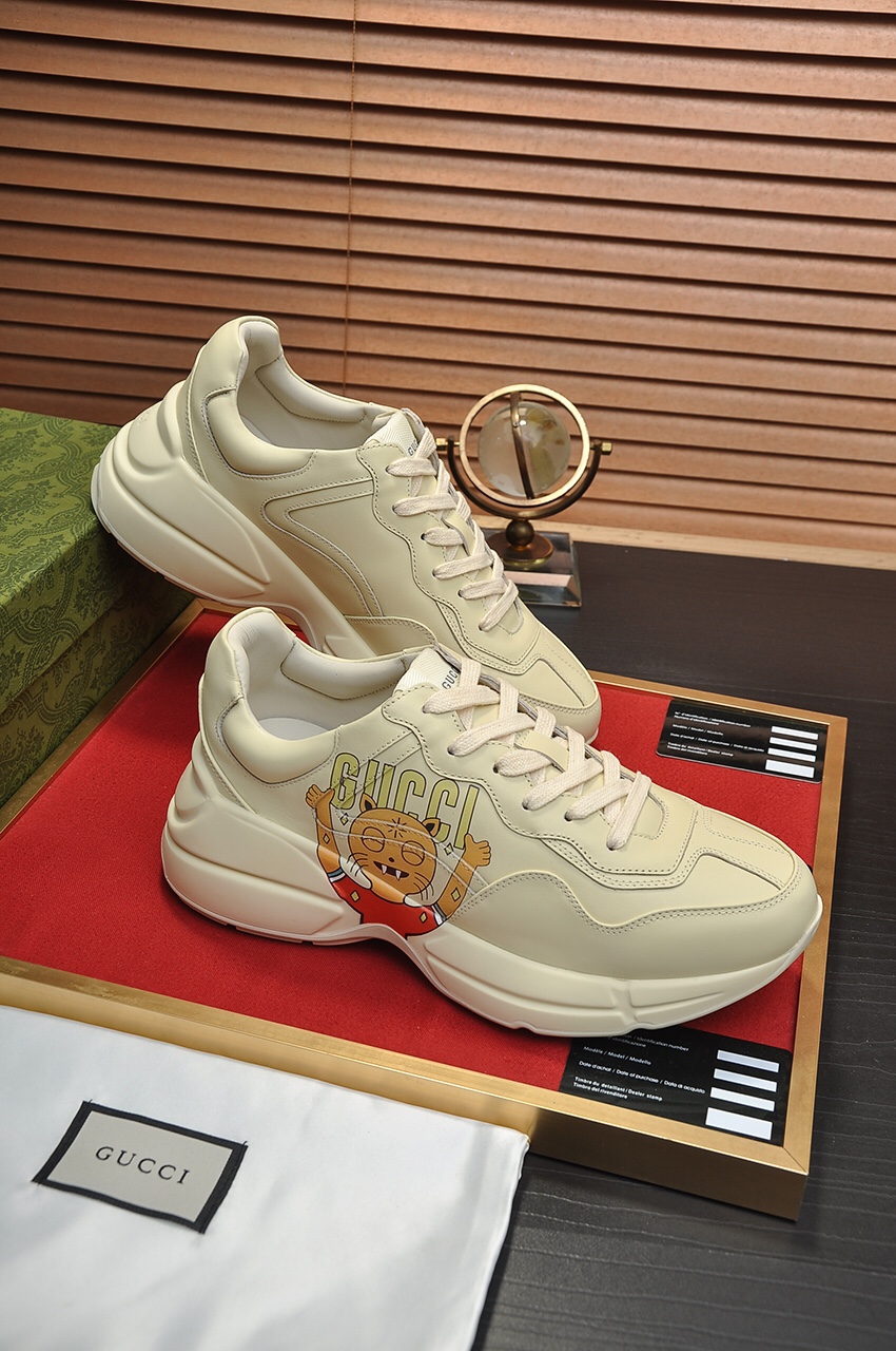 Gucci Rhyton Tiger print