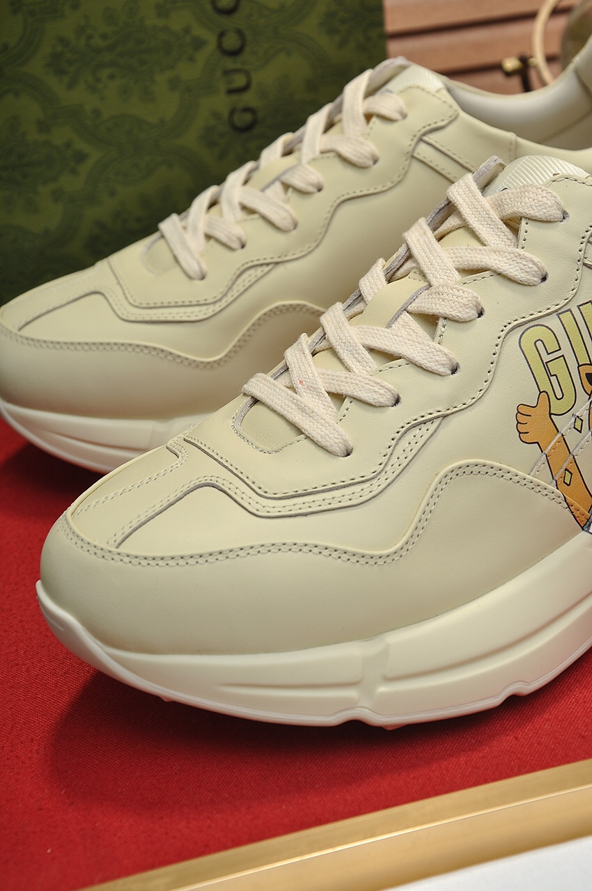 Gucci Rhyton Tiger print