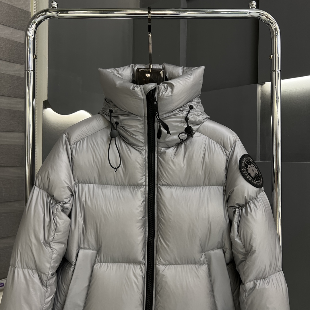 CANADA GOOSE 2022 limited edition Crofton bread down jacket for couples.