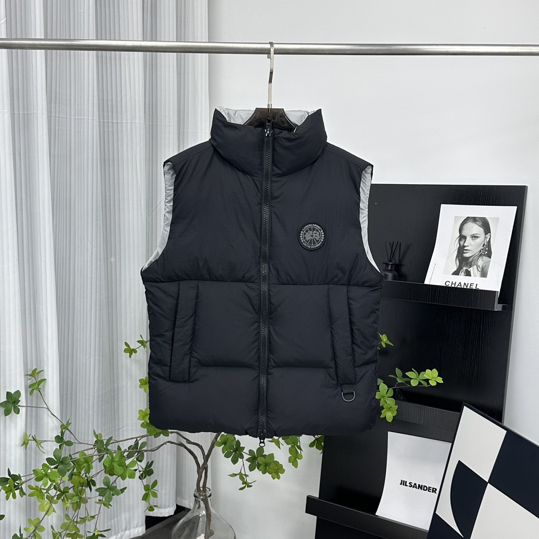 CANADA GOOSE pastel series white label down vest