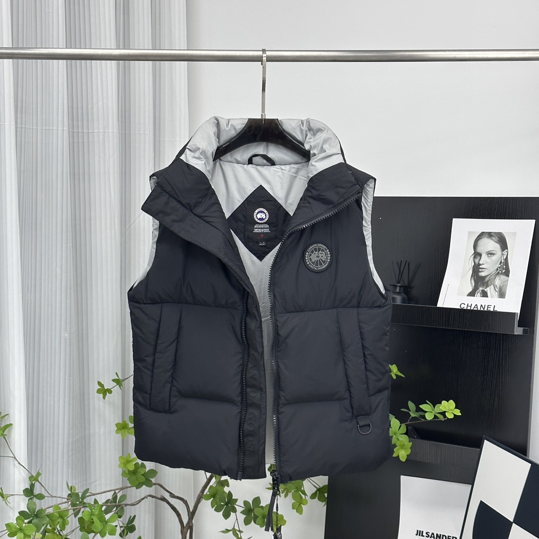 CANADA GOOSE pastel series white label down vest