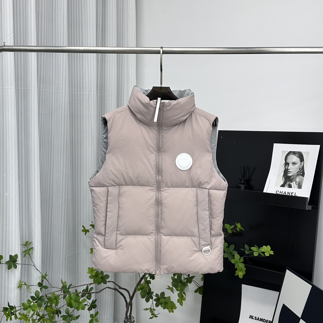 CANADA GOOSE pastel series white label down vest