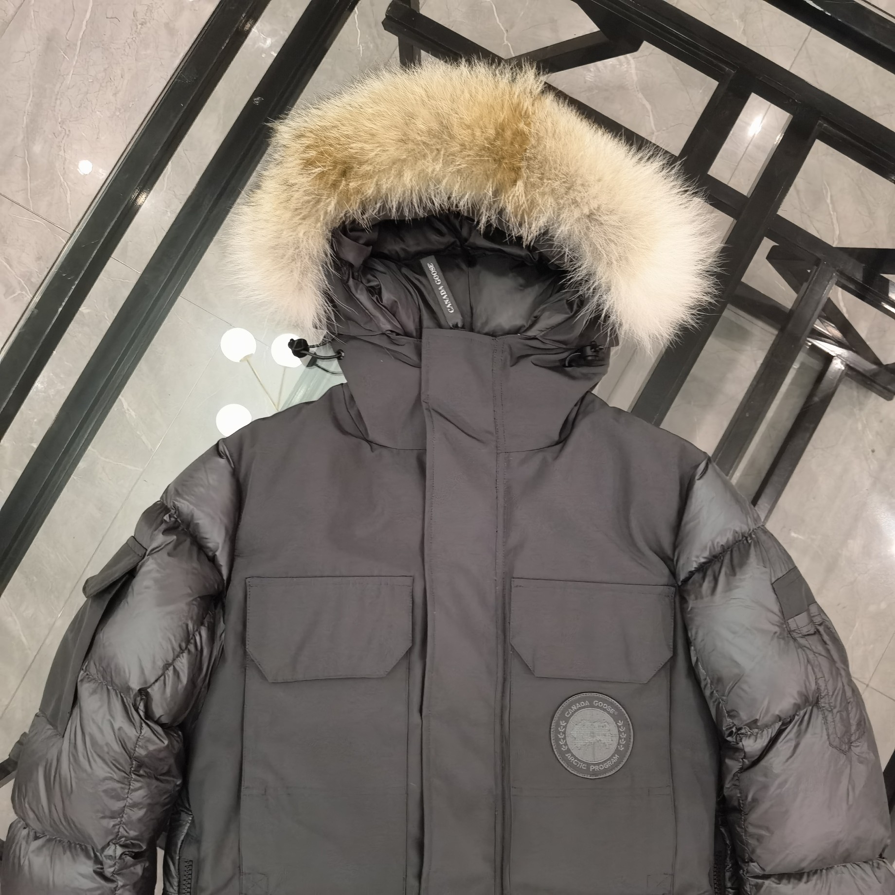 CANADA GOOSE 08 Expedition Limited Global Edition