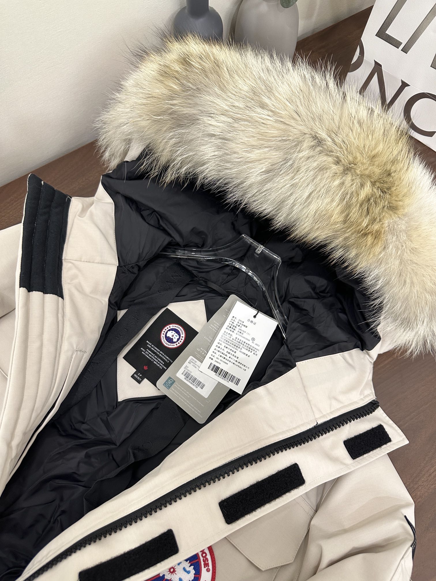 CANADA GOOSE 08 model down jacket Expedition parka coat 2051M