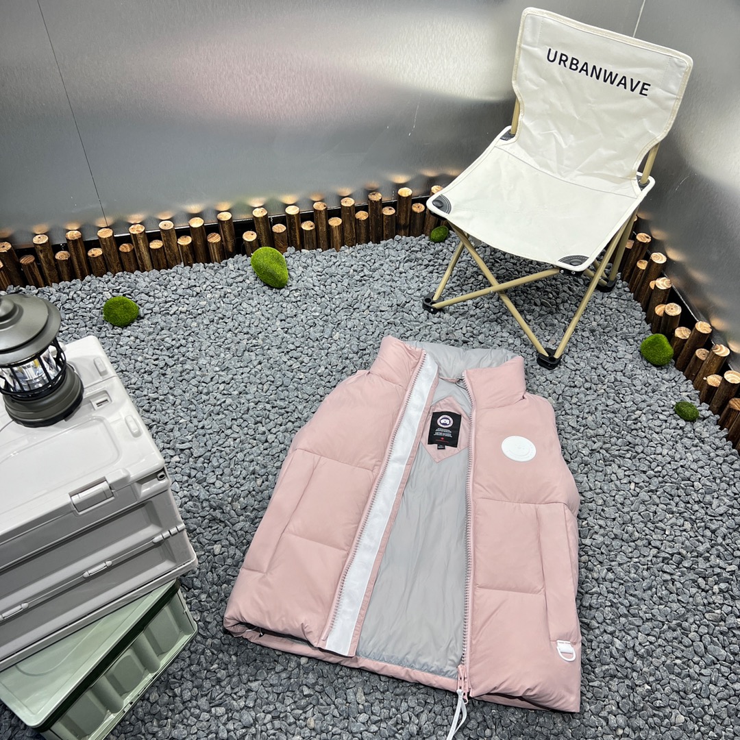 Canada Goose Pastels Collection Everett Down Vest White Label