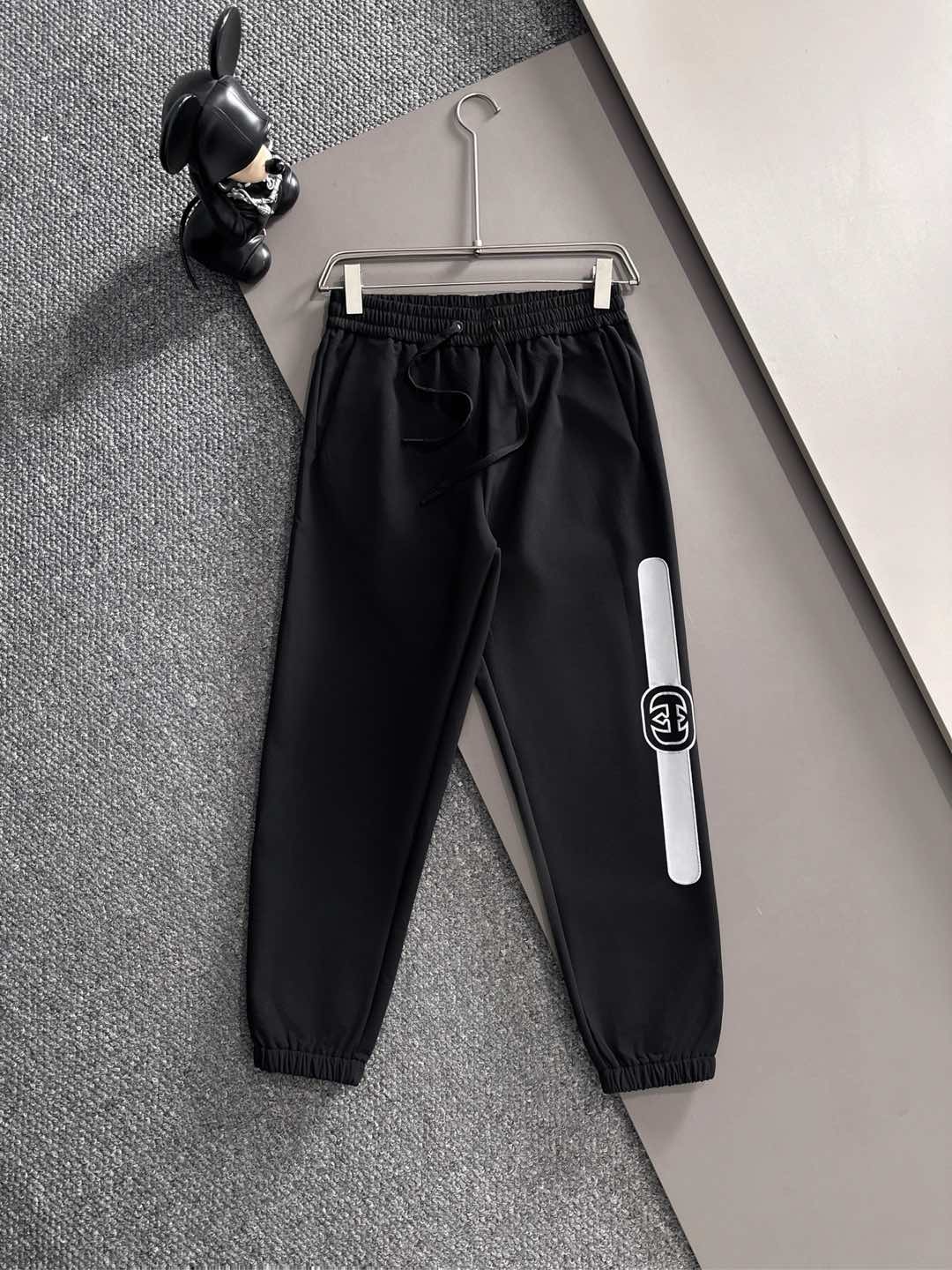 GUCCI 2025 casual outfit