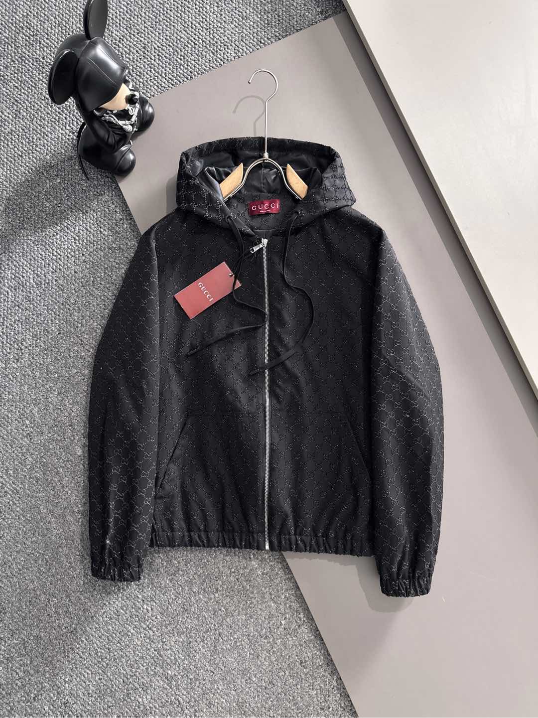 GUCCI 2025 casual outfit