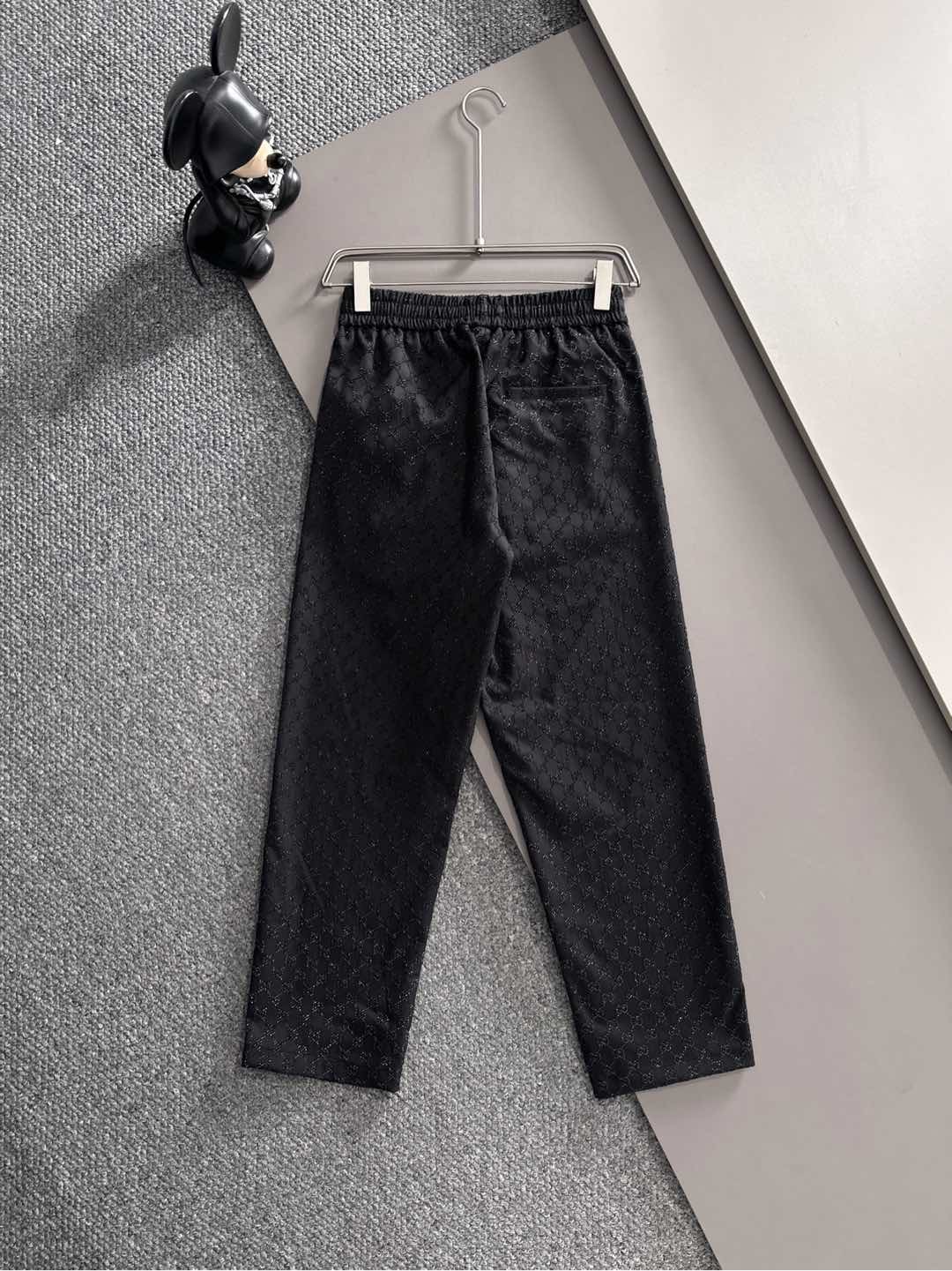 GUCCI 2025 casual outfit