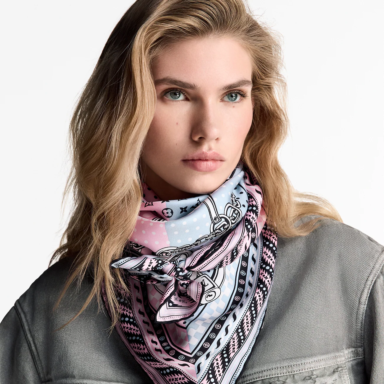 Louis Vuitton Ocean Bandana scarf