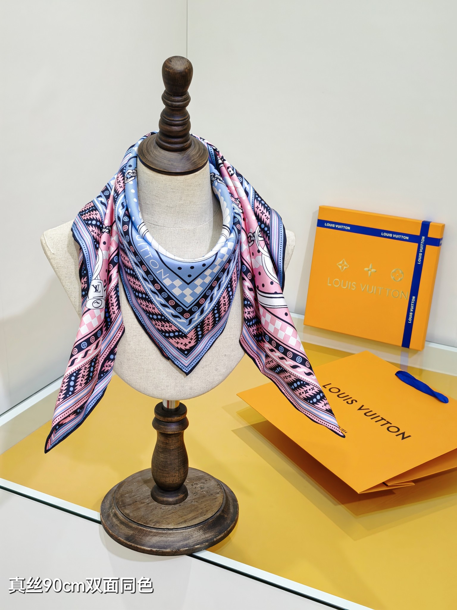 Louis Vuitton Ocean Bandana scarf