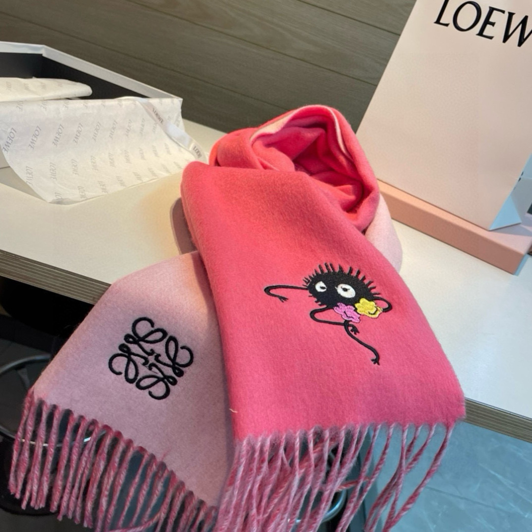 LOEWE red and pink scarf