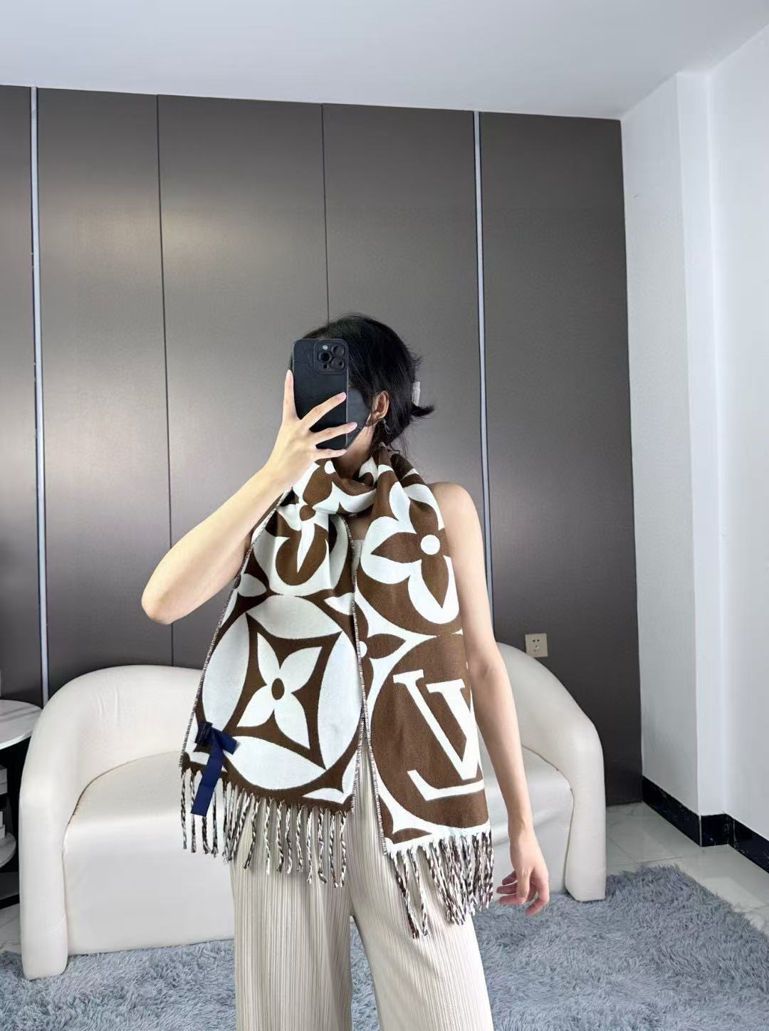 Louis Vuitton Large Monogram Floral Scarf
