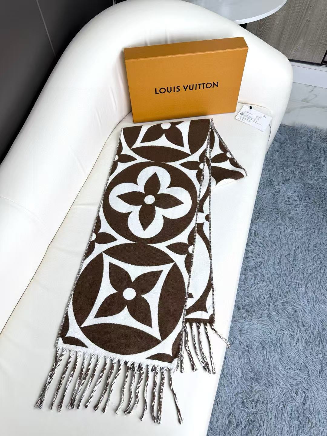 Louis Vuitton Large Monogram Floral Scarf