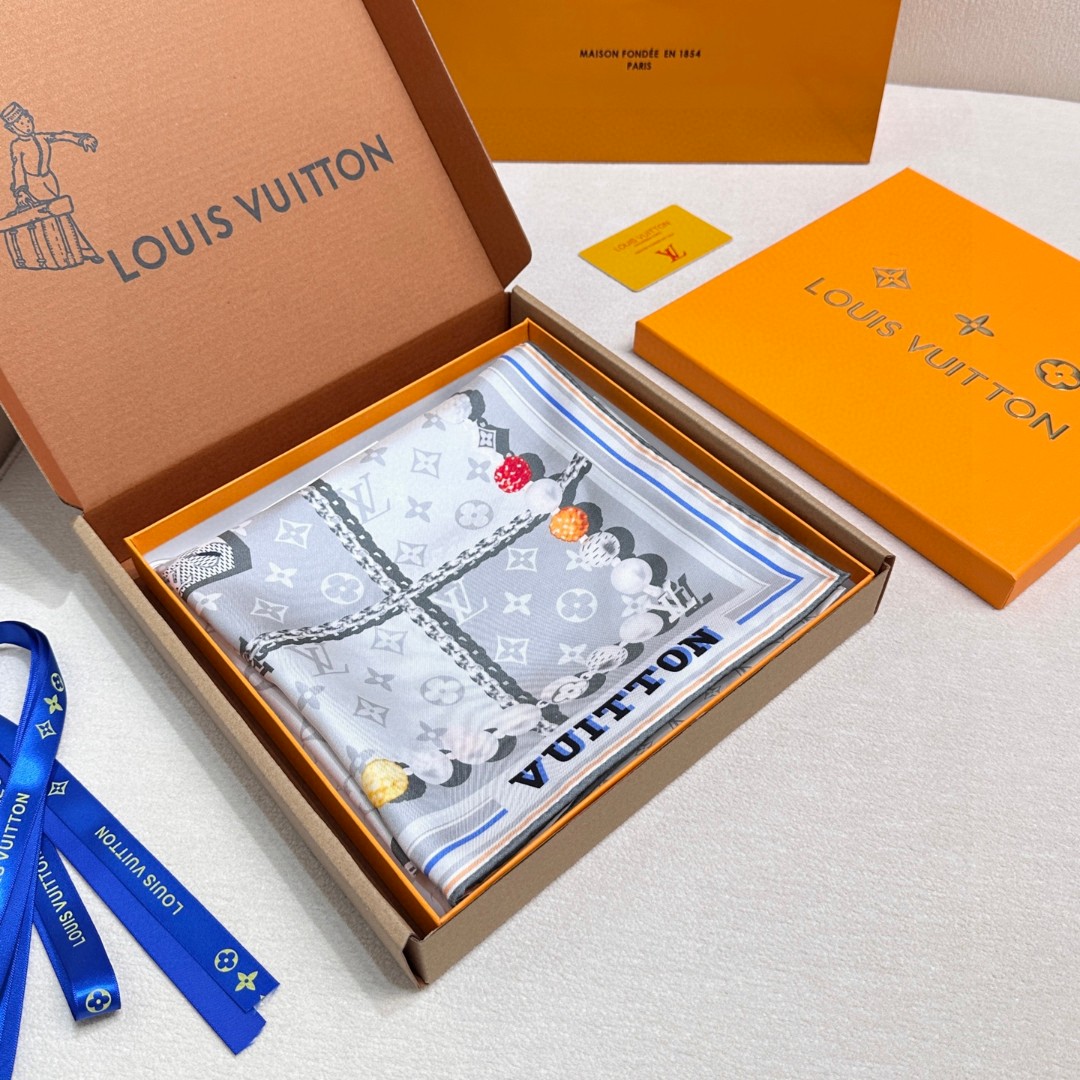 Louis Vuitton scarf