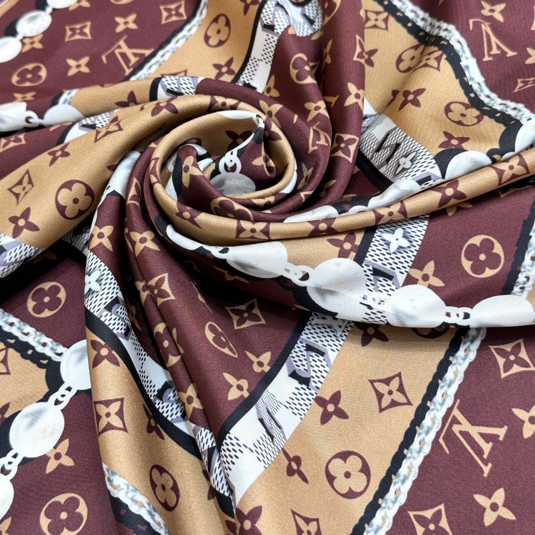 Louis Vuitton scarf