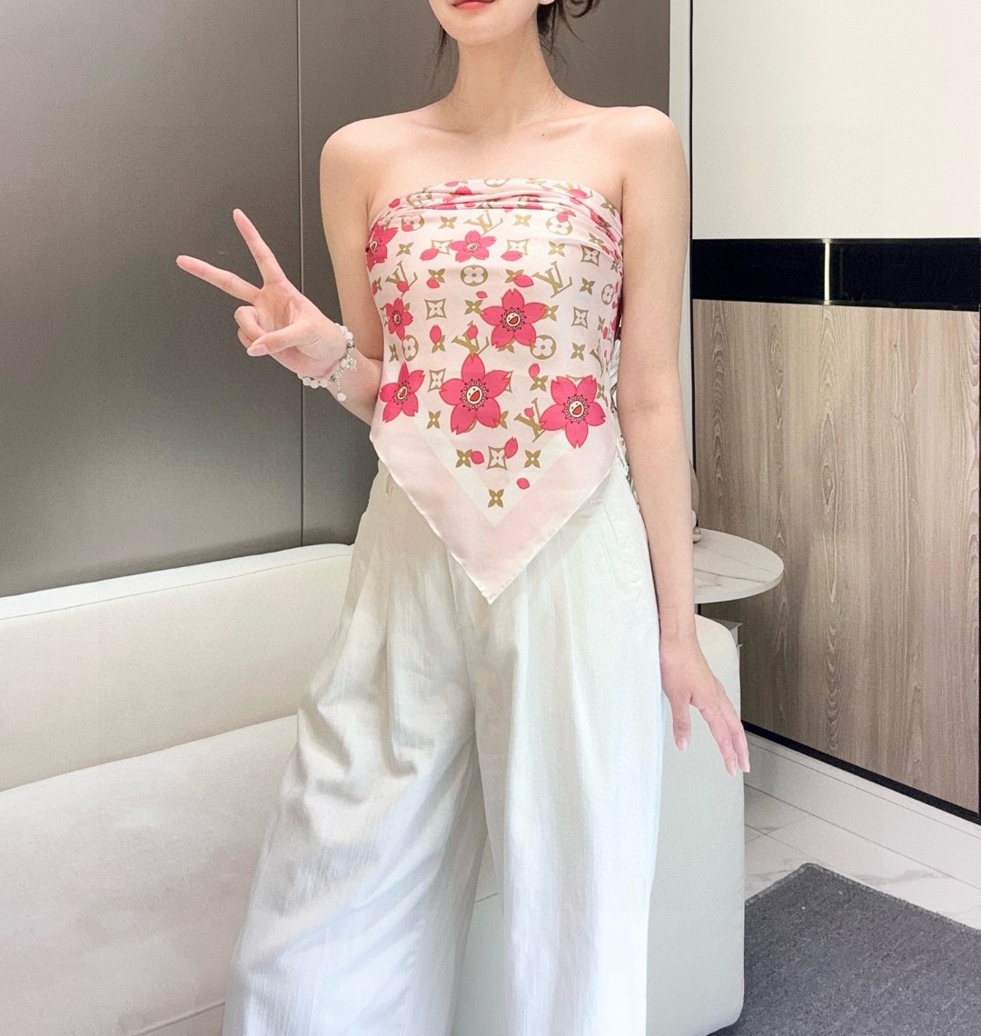 LVx TM MONOGRAM CHERRY BLOSSOM