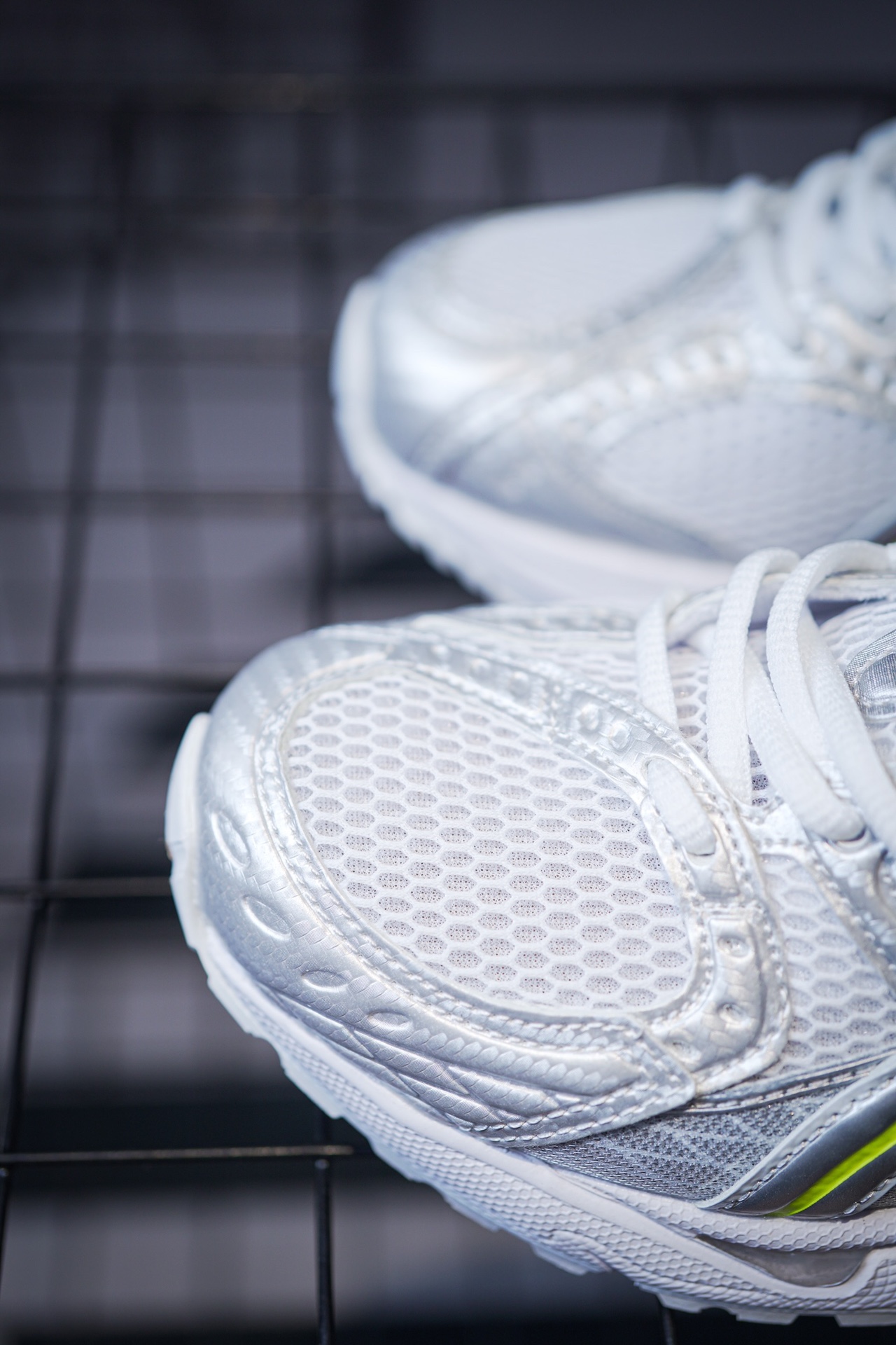 KITH x Asics Gel-Nimbus 10.1