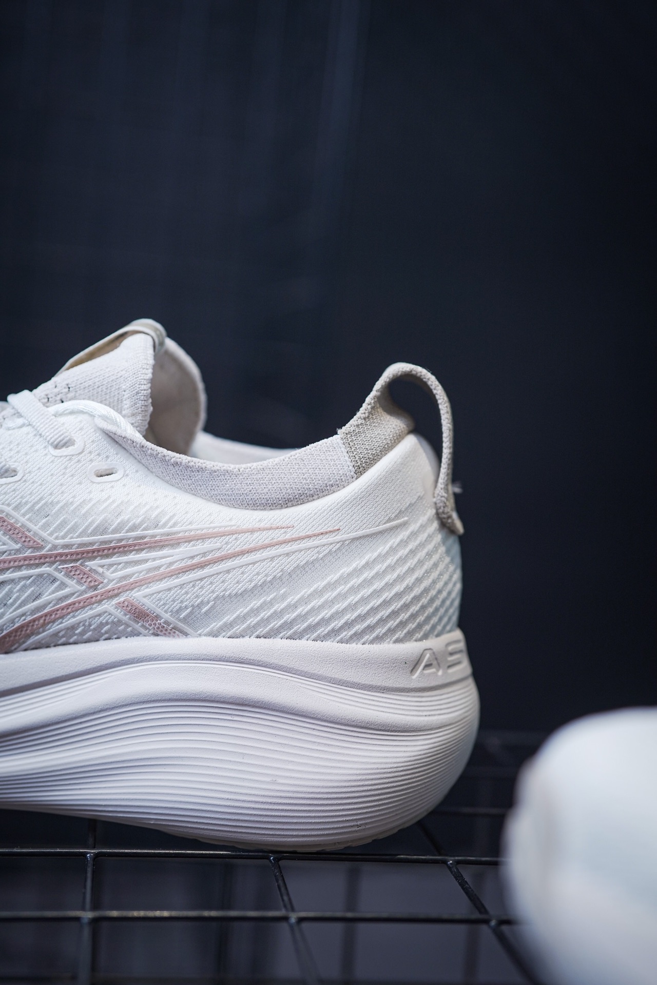 Asics Gel-Nimbus 27