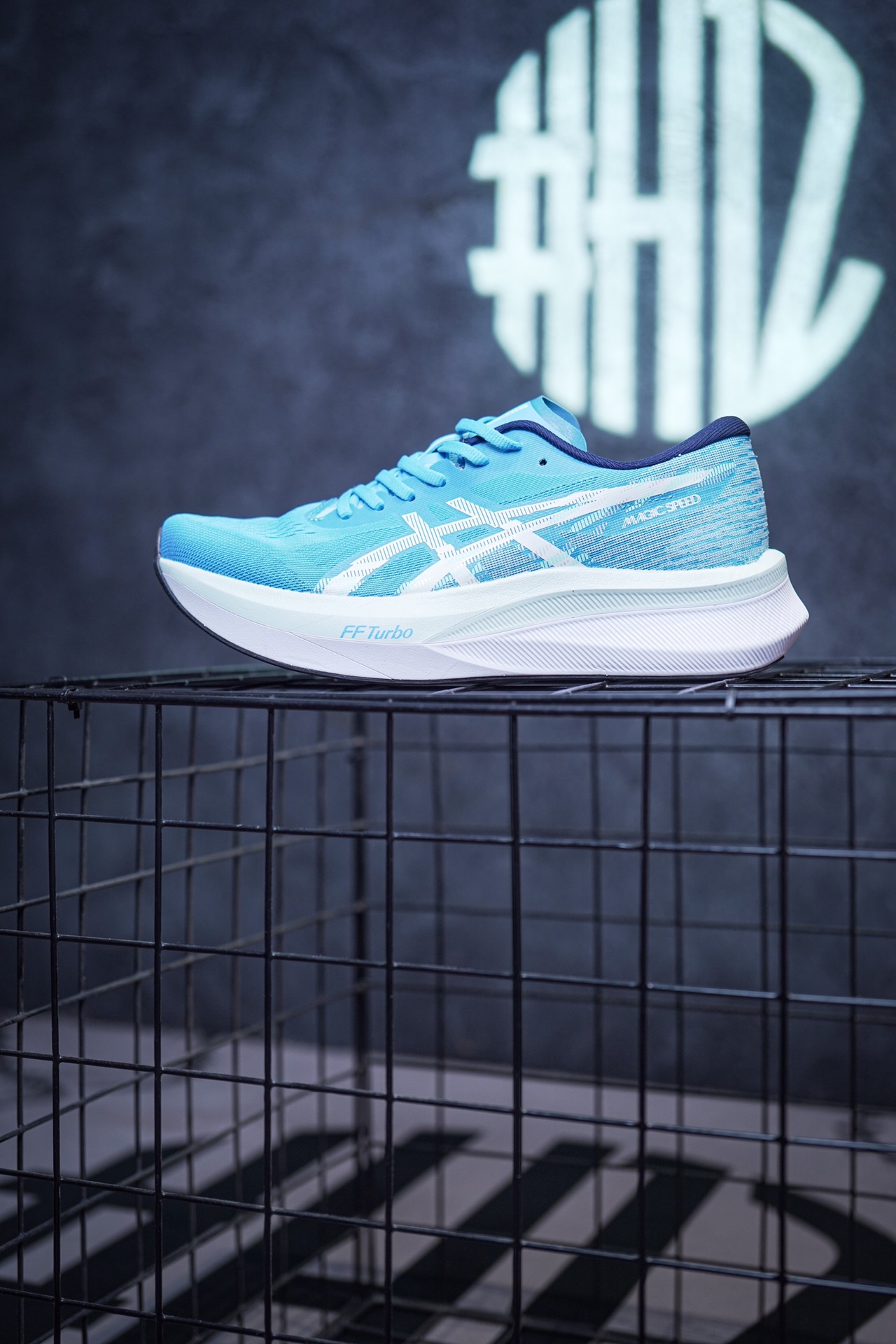Asics Magic Speed 4 