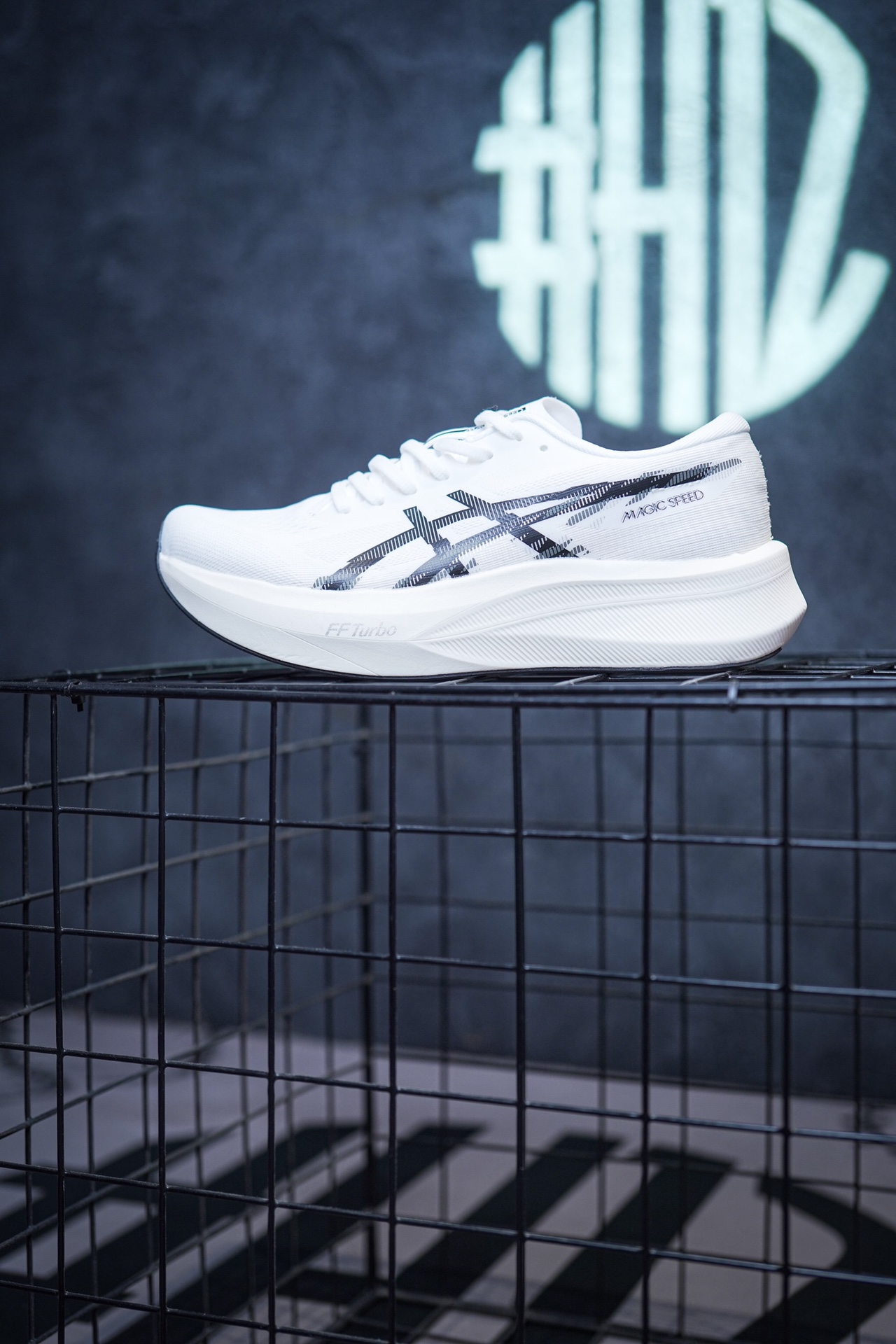 Asics Magic Speed 4 