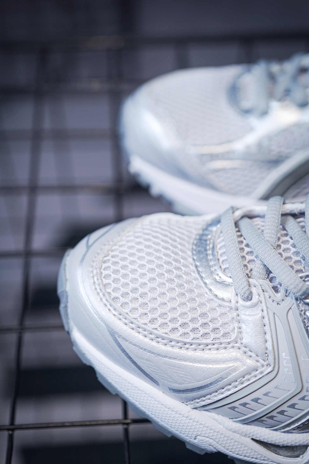 Asics Gel-Kayano 14