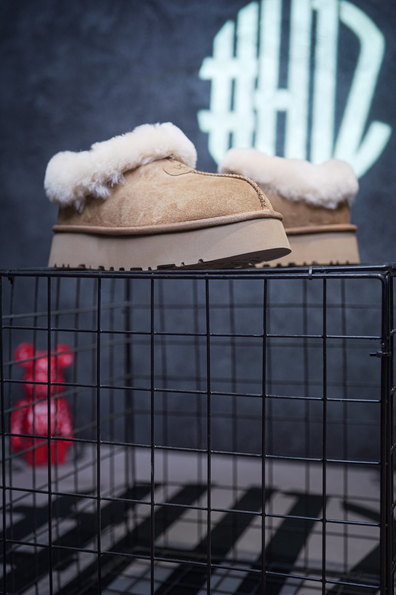 UGG warm and snow-resistant snow boots