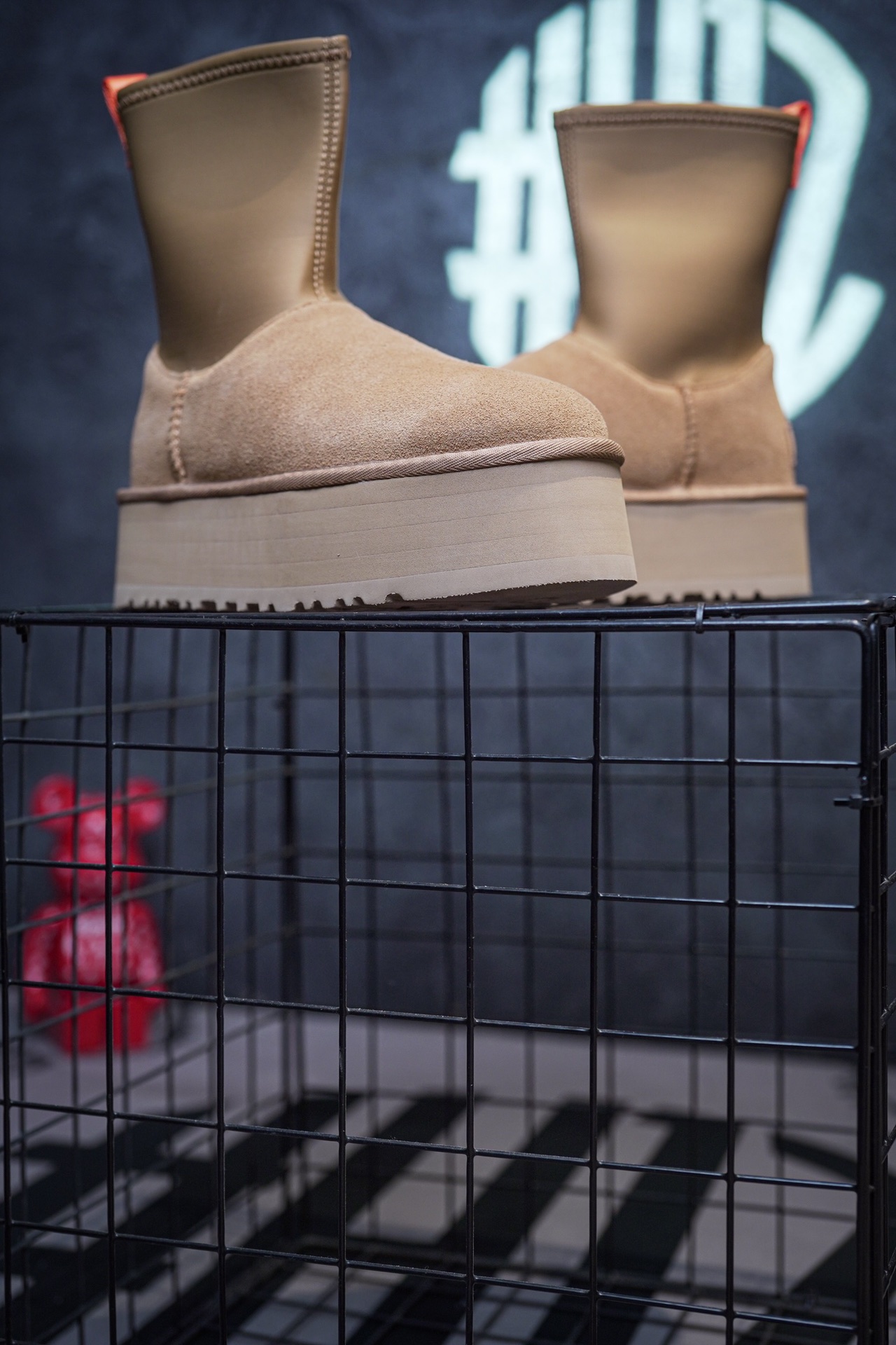 UGG warm and non-slip mid-tube snow boots