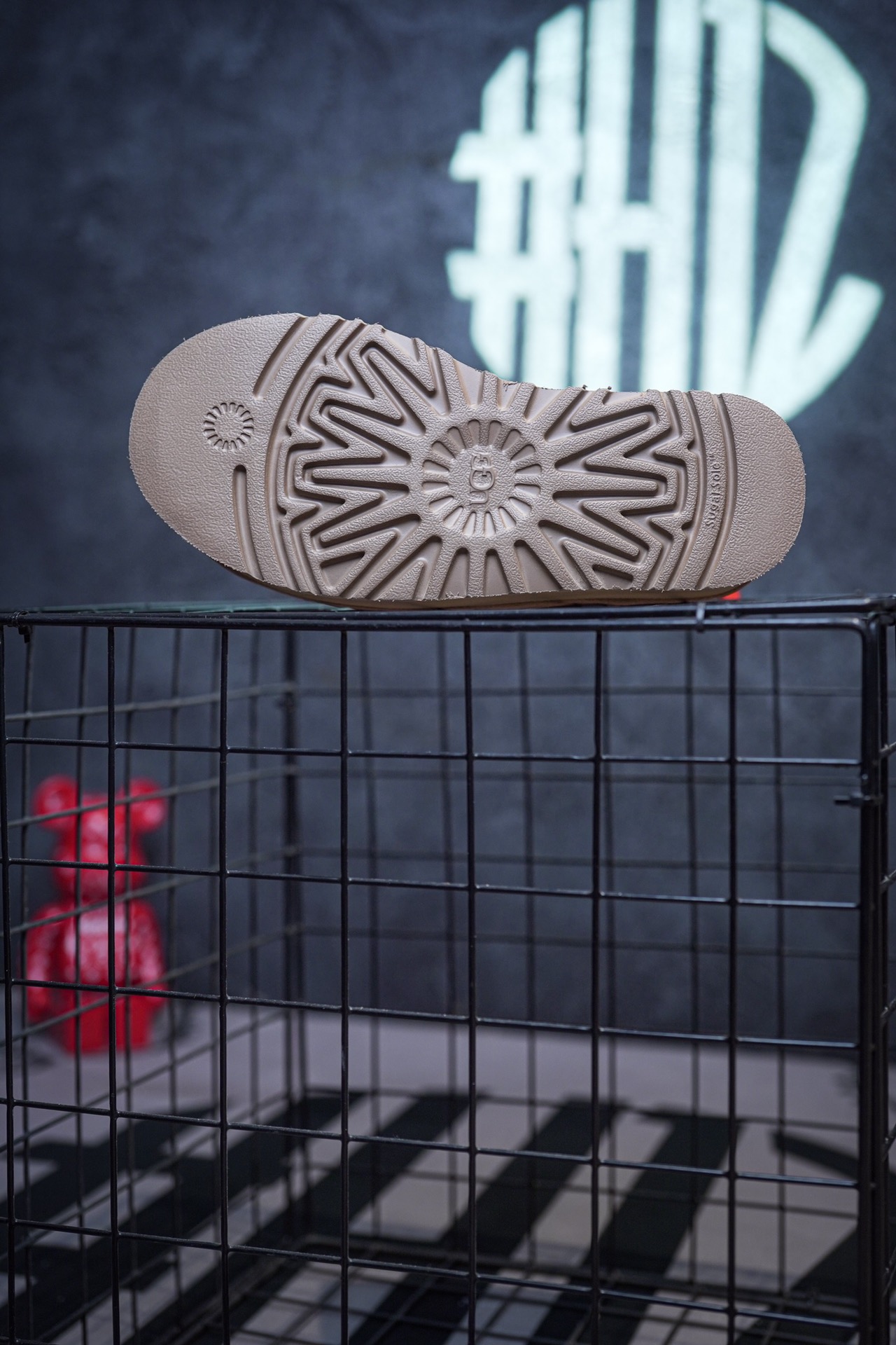 UGG warm and non-slip mid-tube snow boots